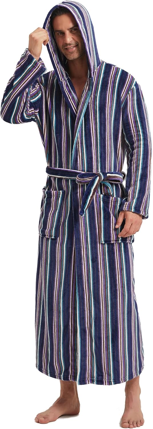 Comfortable Men's Flannel Bathrobe