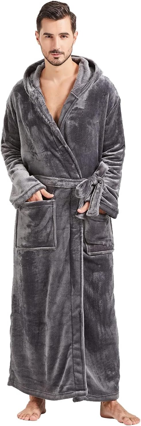 Comfortable Men's Flannel Bathrobe