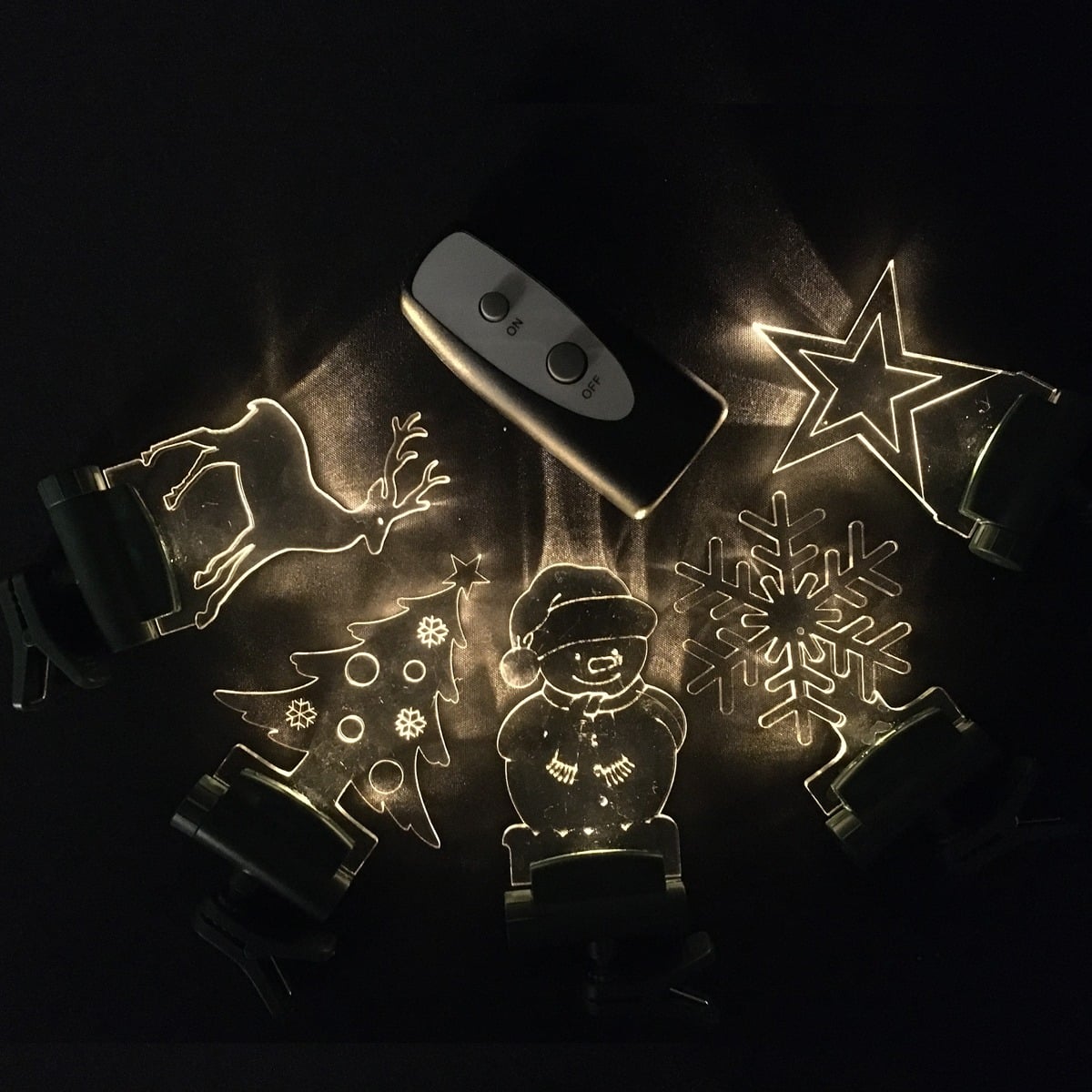 Cordless LED Christmas Tree and Window Motif Lights with Remote Control