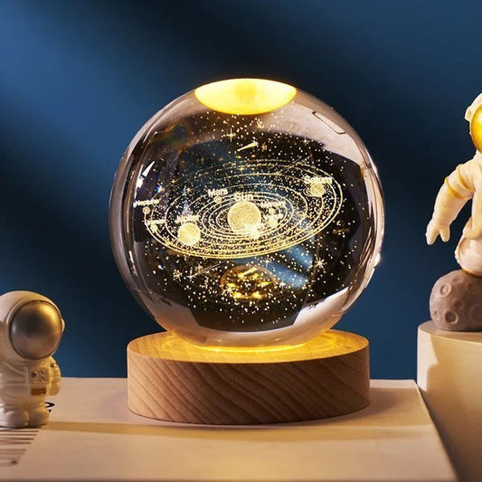 Bel Hills | 3D Planet Crystal Ball