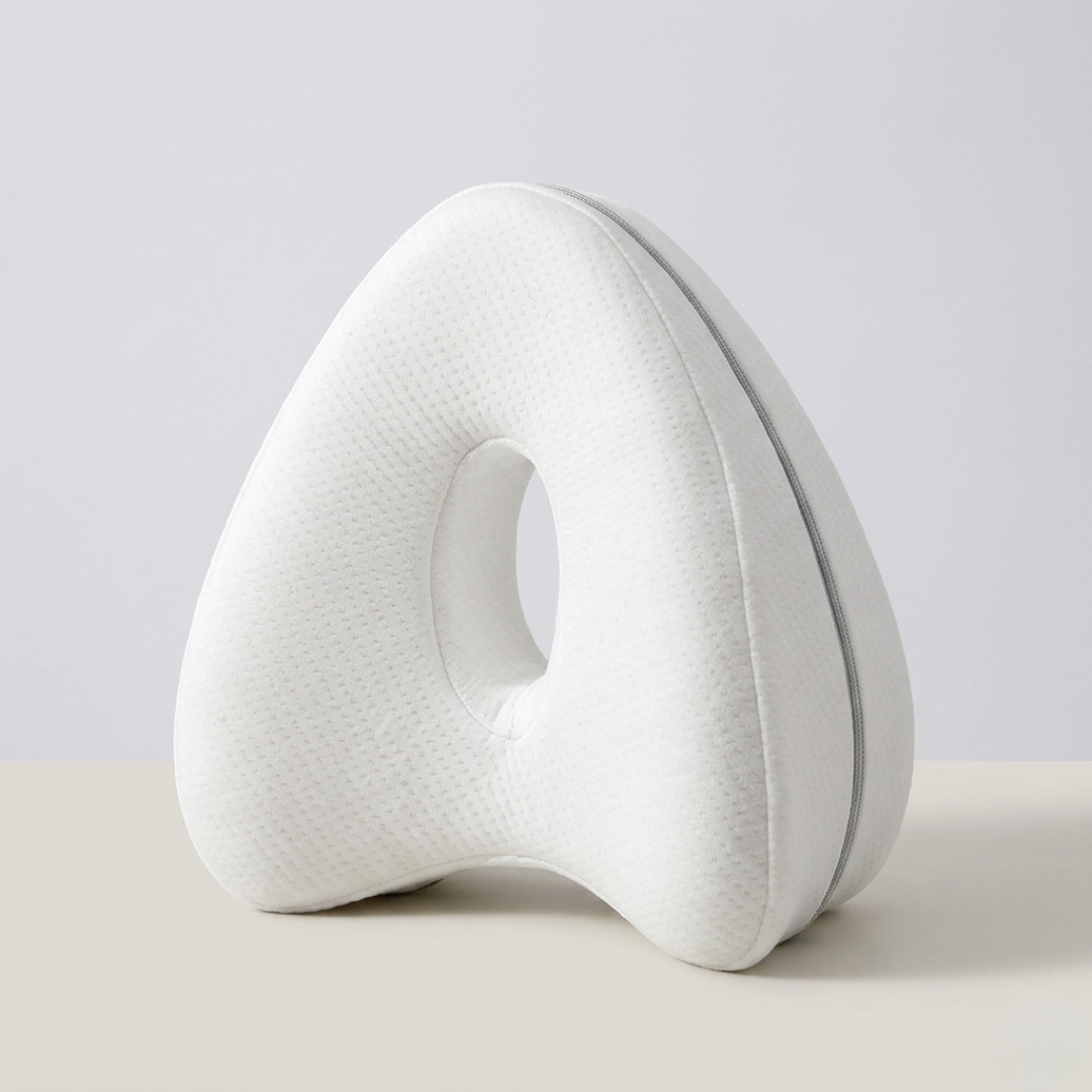 Bel Hills | Alignique Contoured Side Sleeper Pillow