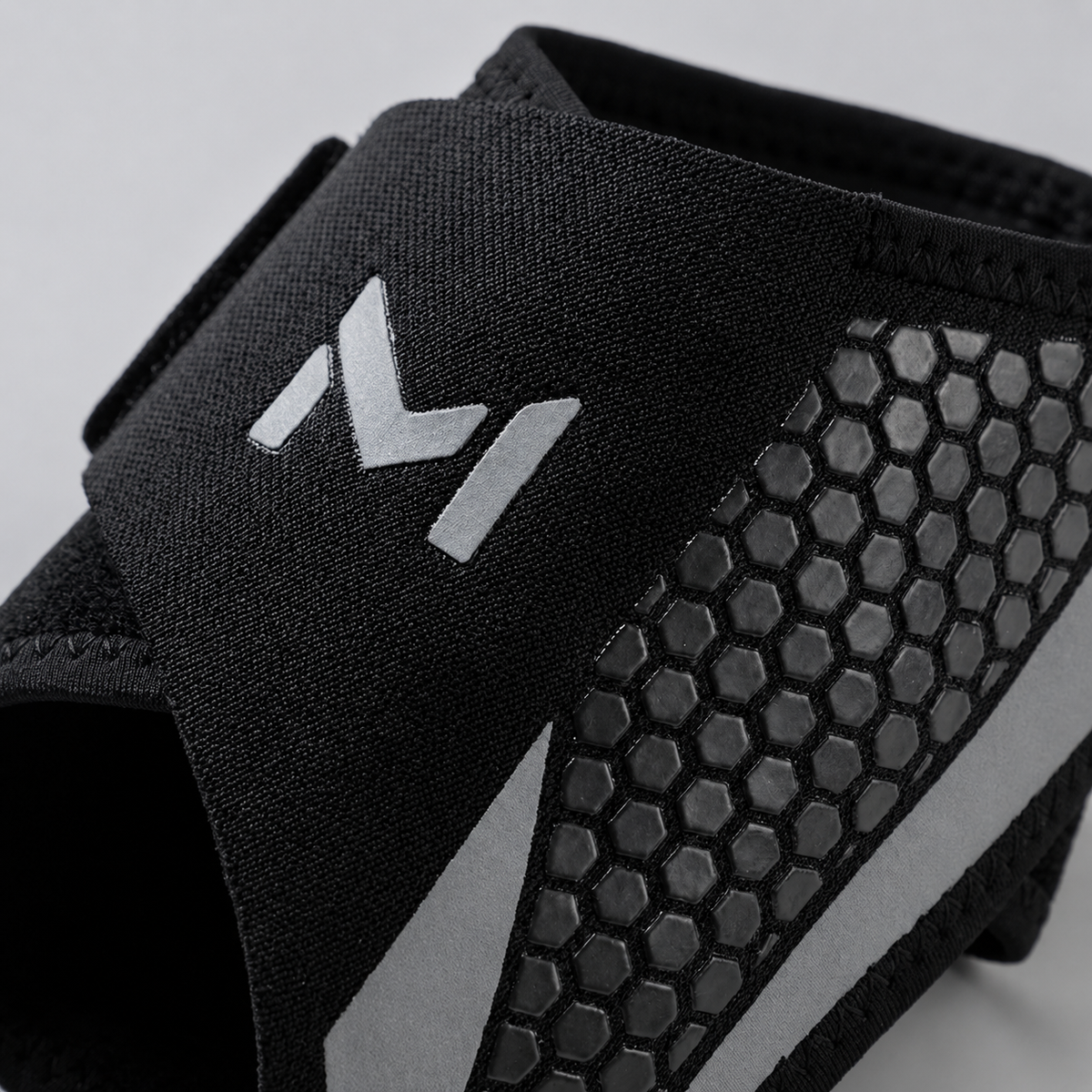 Bel Hills | Ankle Compression Support Sleeve