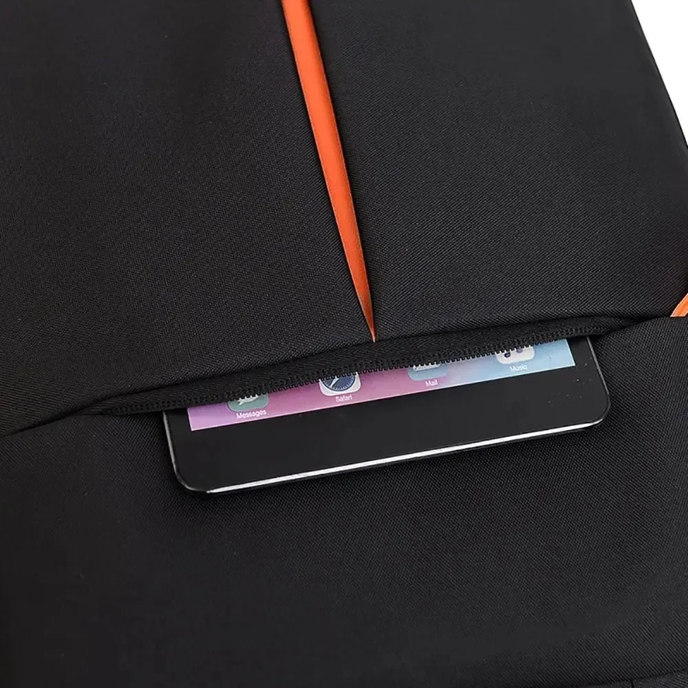 Bel Hills | Ellion Laptop Sleeve