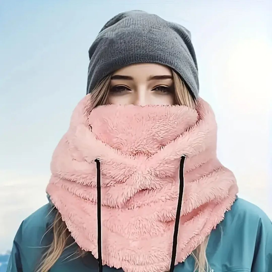 Bel Hills | Outdoor Fleece Hood
