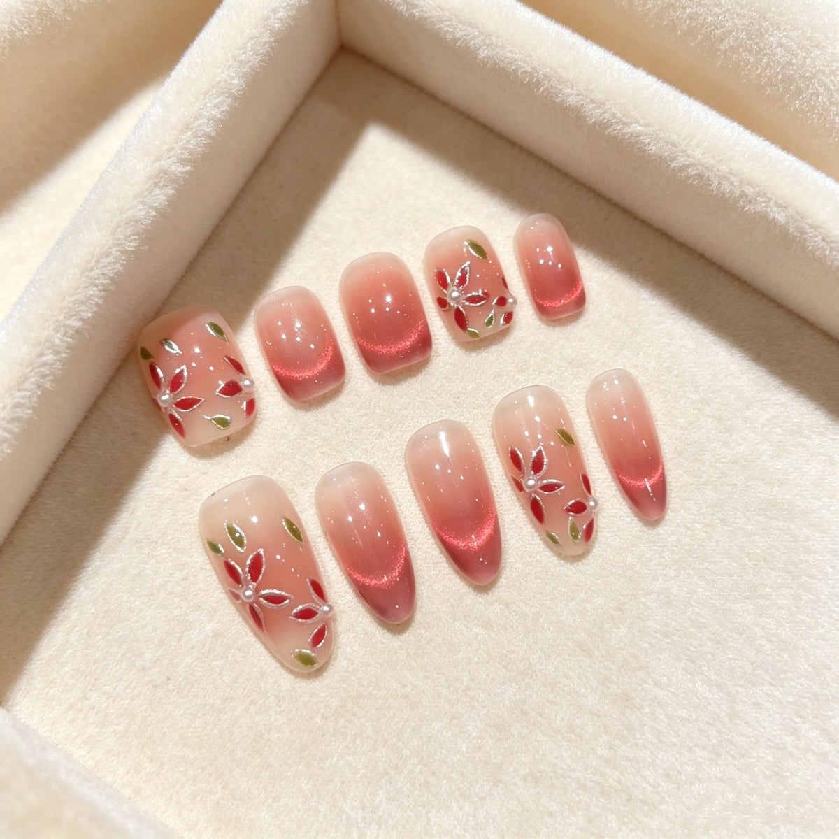 Floral Design Press-On Nail Set