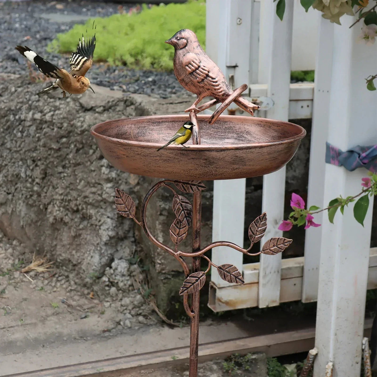 Garden Bird Bath | Decorative Bowl | Sturdy Spike | GardenShine