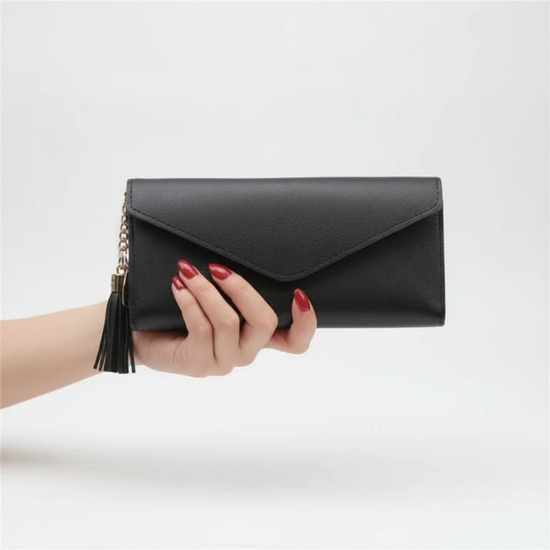Leather Wallet - Western Style with Practical Compartments and Slim Design