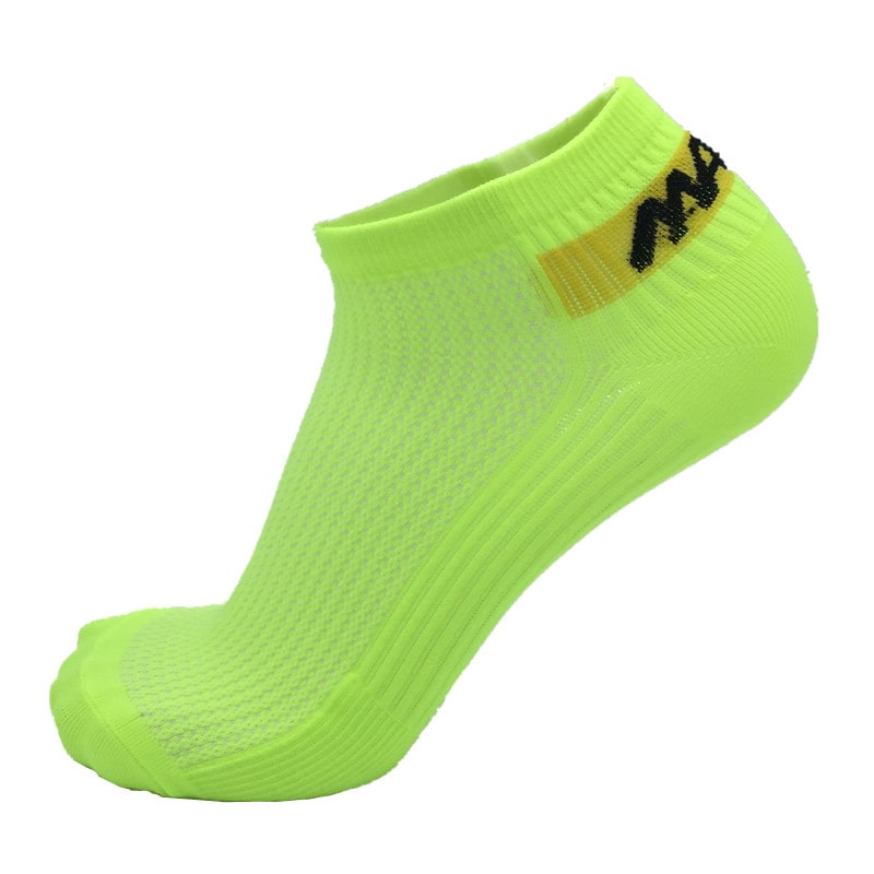 Men's Low-Cut Ankle Cycling Socks with Breathable Mesh and Arch Support