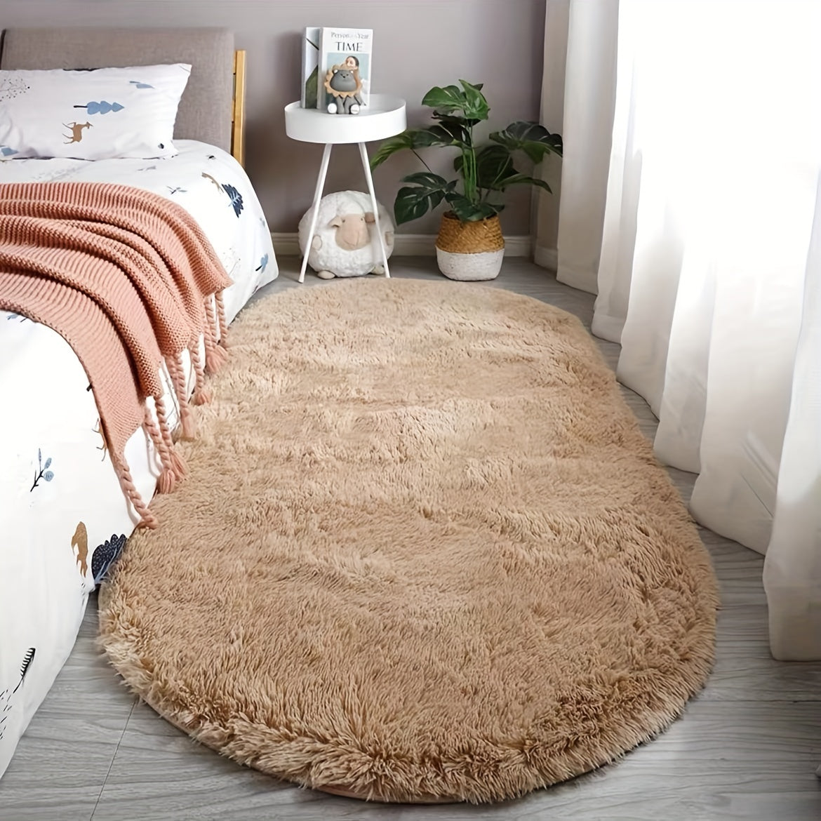 Plush Oval Rug – Soft and Stylish Carpet for Bedroom and Living Room Decor