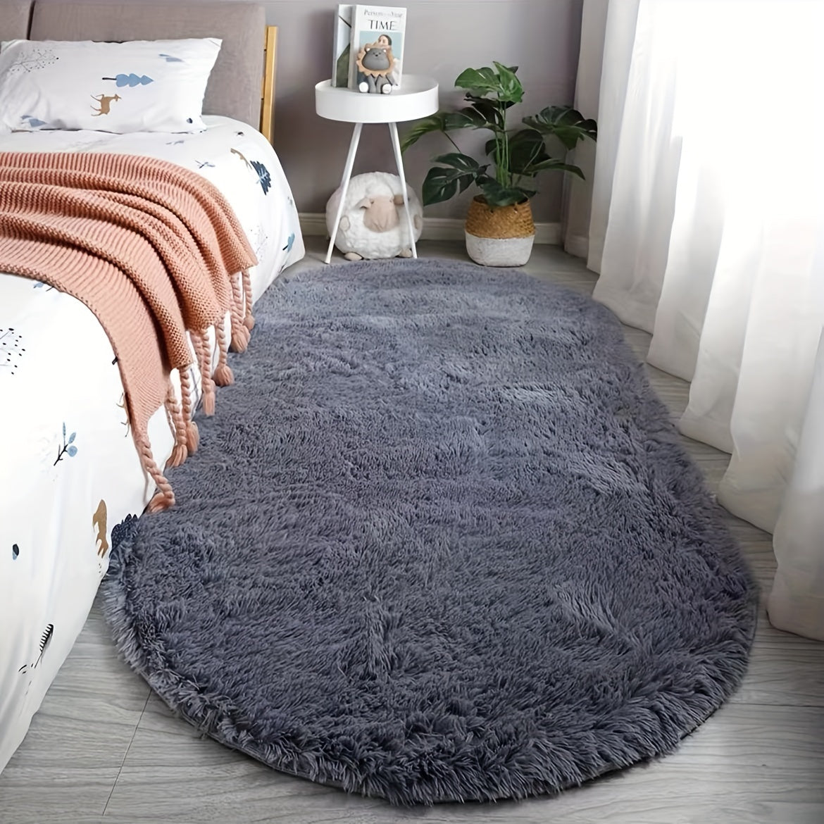 Plush Oval Rug – Soft and Stylish Carpet for Bedroom and Living Room Decor
