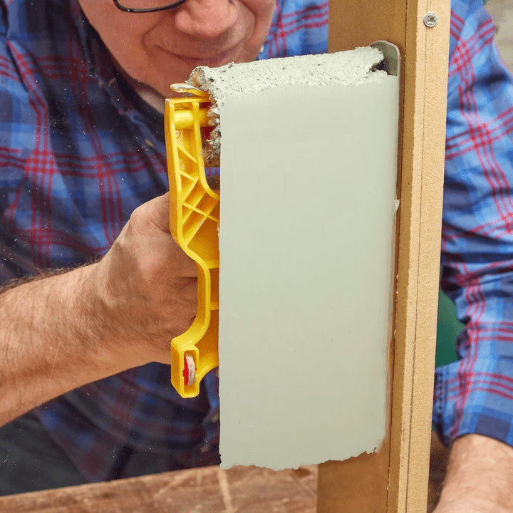 Professional Paint Roller - Precise and Seamless Painting