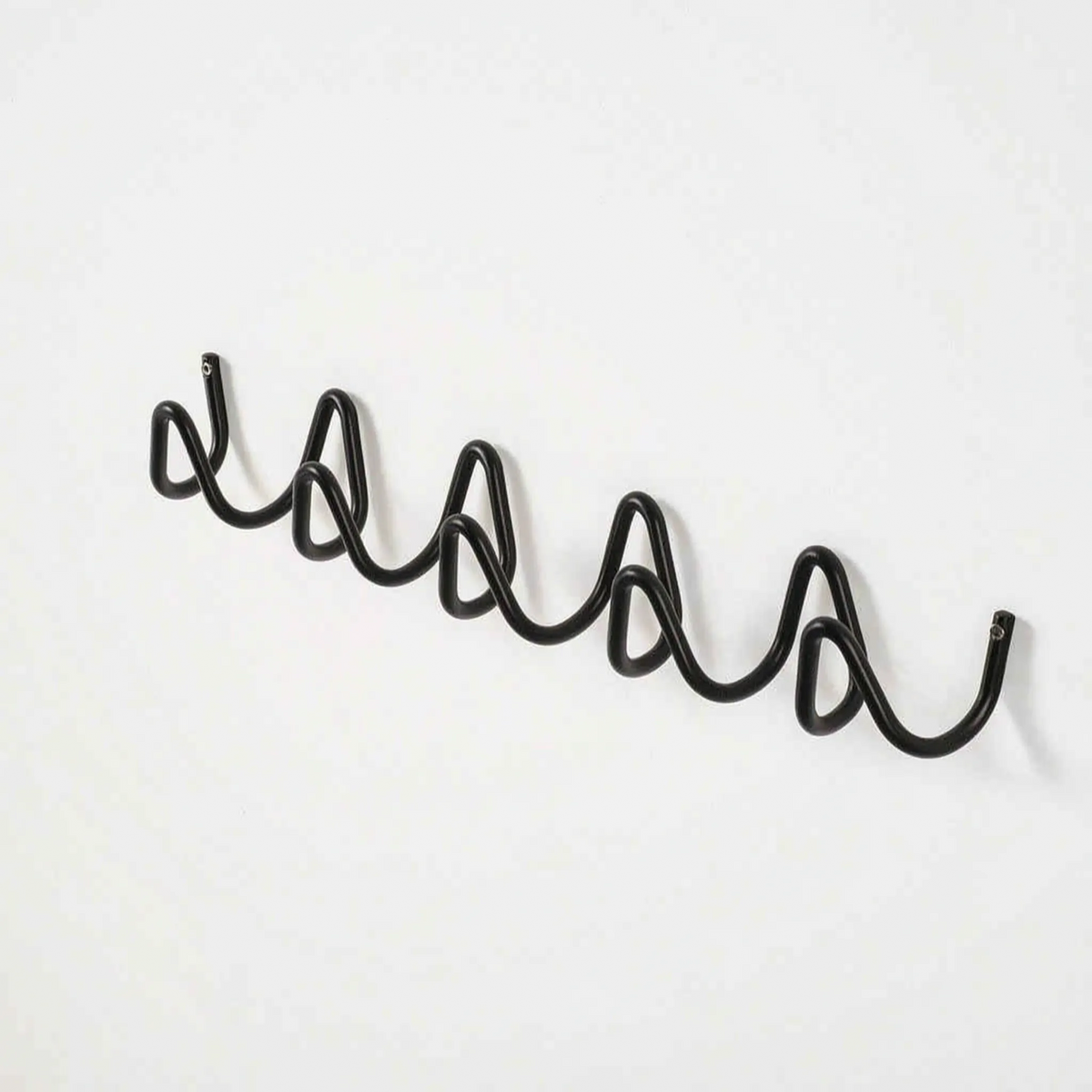 Undulux - Wave Shaped Wall Rack