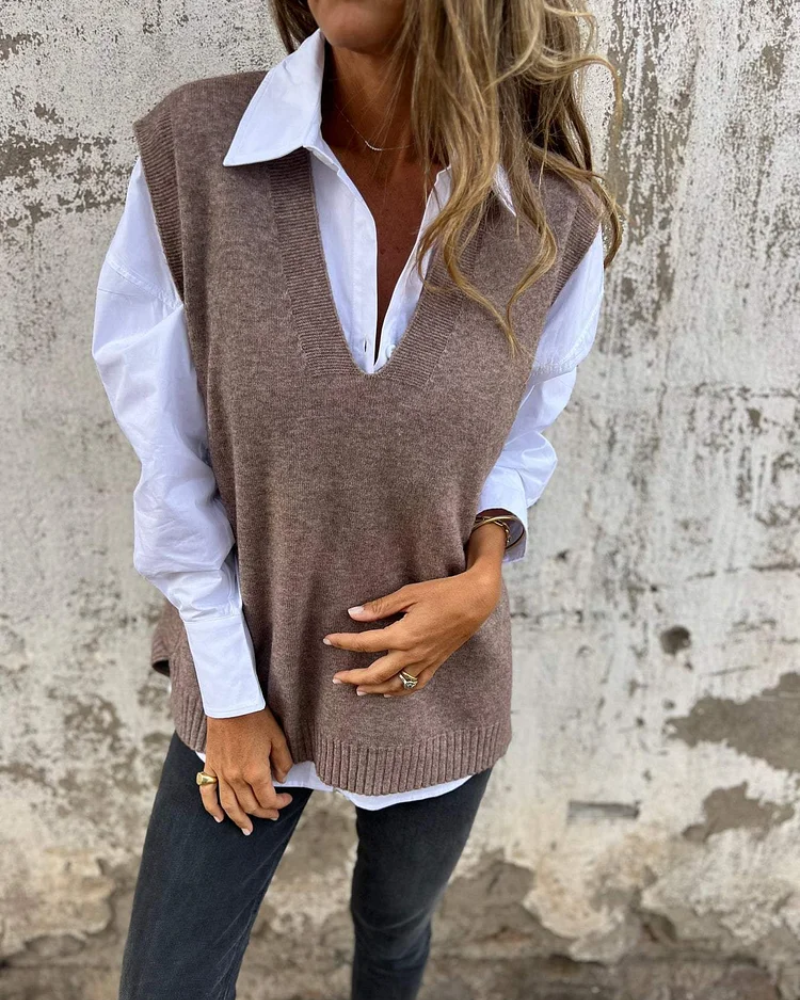 Women's Lightweight V-Neck Sweater Vest in Soft Knit