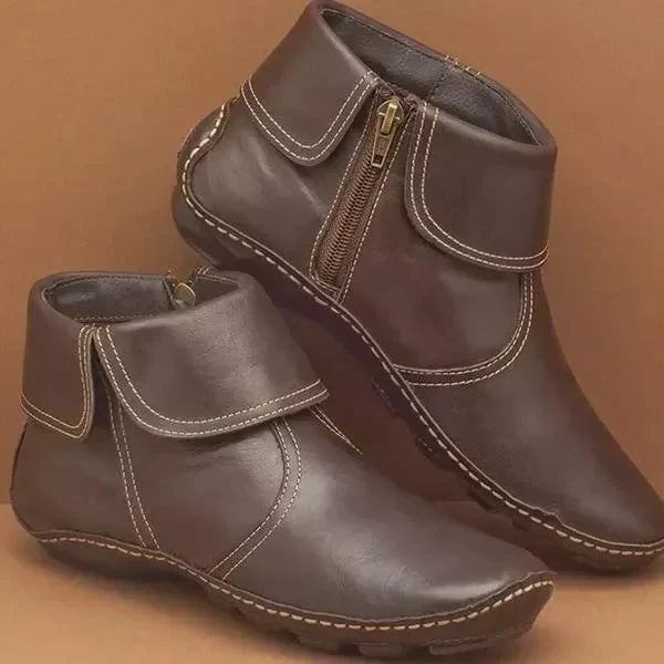 Women's Vintage-Style Boots with Contrast Stitching