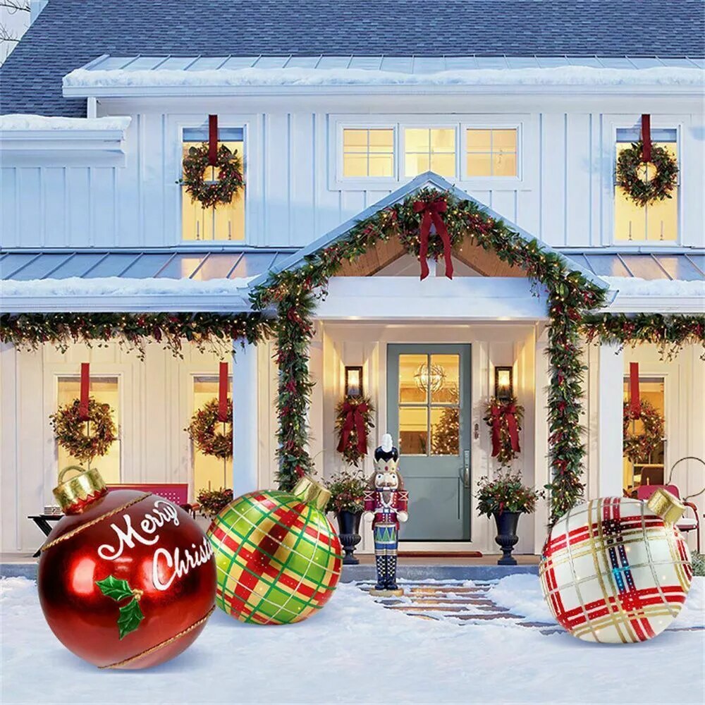 XL Christmas Decoration – Weather-Resistant Jumbo Baubles for Indoor and Outdoor Use